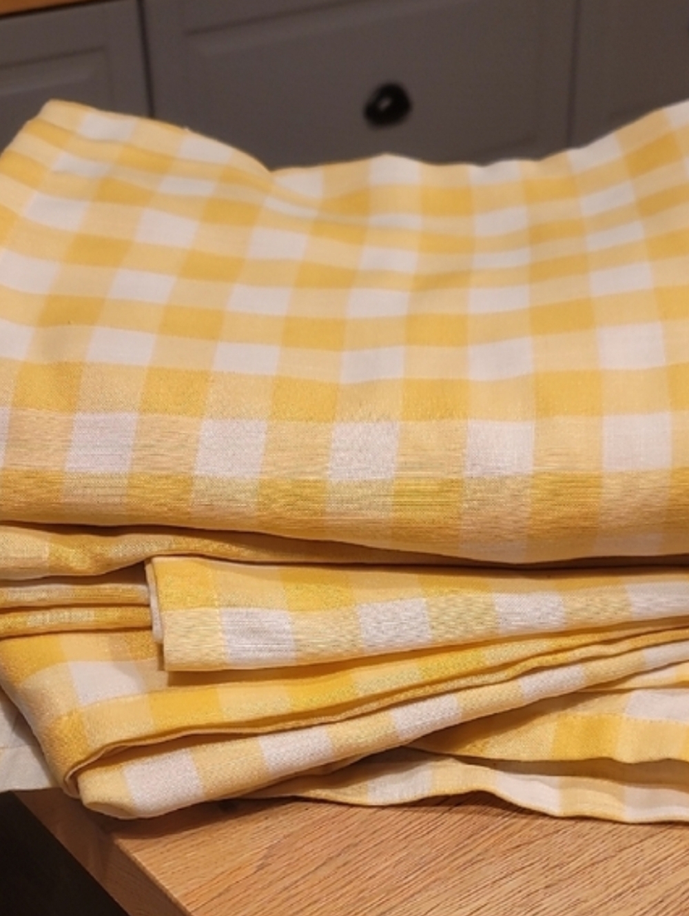 Set Of Five 50x84 Tablecloths